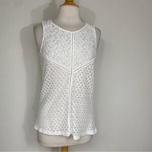 3/$25 Camayeu White Eyelet Scoop Sleeveless Mix Media Tank Top Size Small Boho